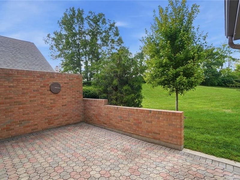 2662 Vienna Estates Drive, Miami Township, OH 45459 Photo 57