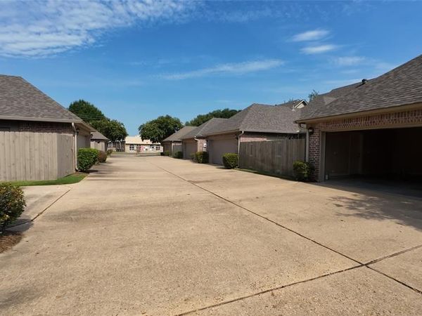 2050 Stockwell Road, Unit 4, Bossier City, LA 71111