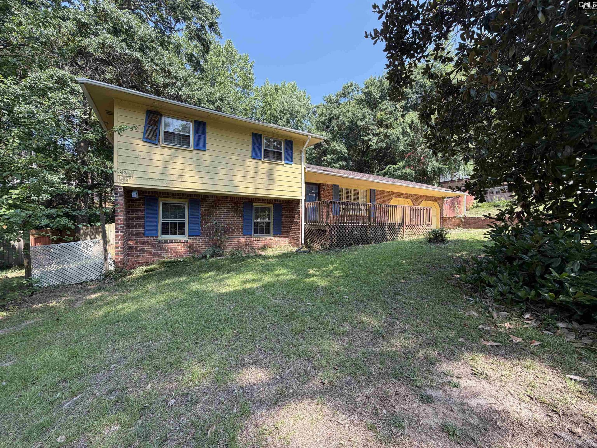 312 Waltham Abby Road Photo 4