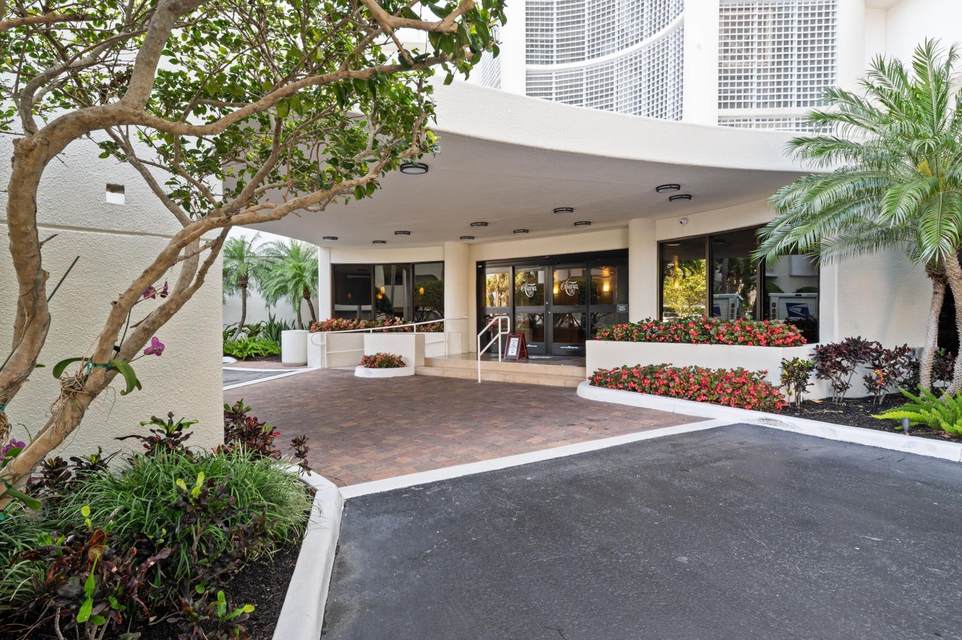 3000 N Ocean Drive, Unit 20-G, Singer Island, FL 33404 Photo