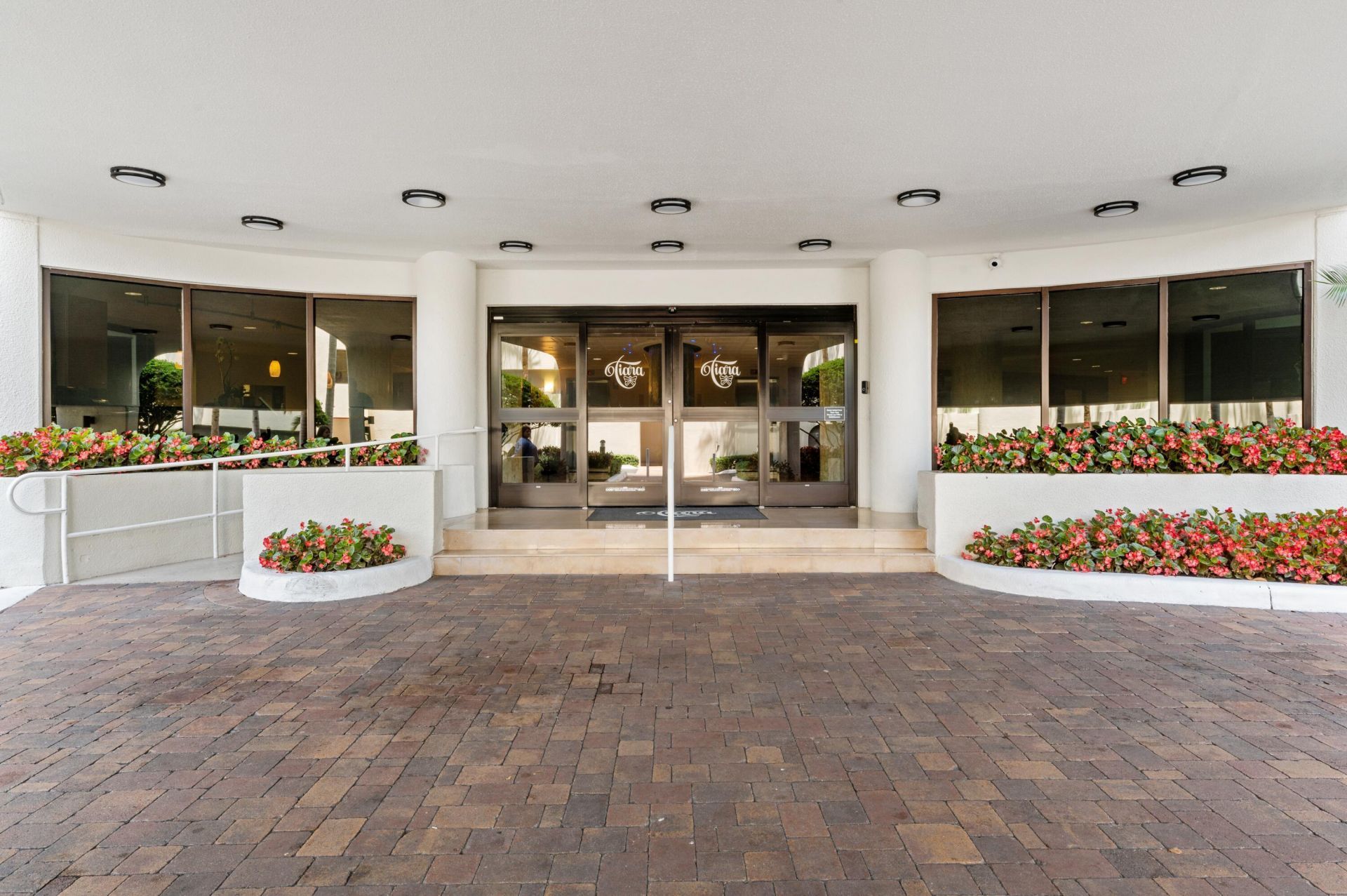 3000 N Ocean Drive, Unit 20-G, Singer Island, FL 33404 Photo