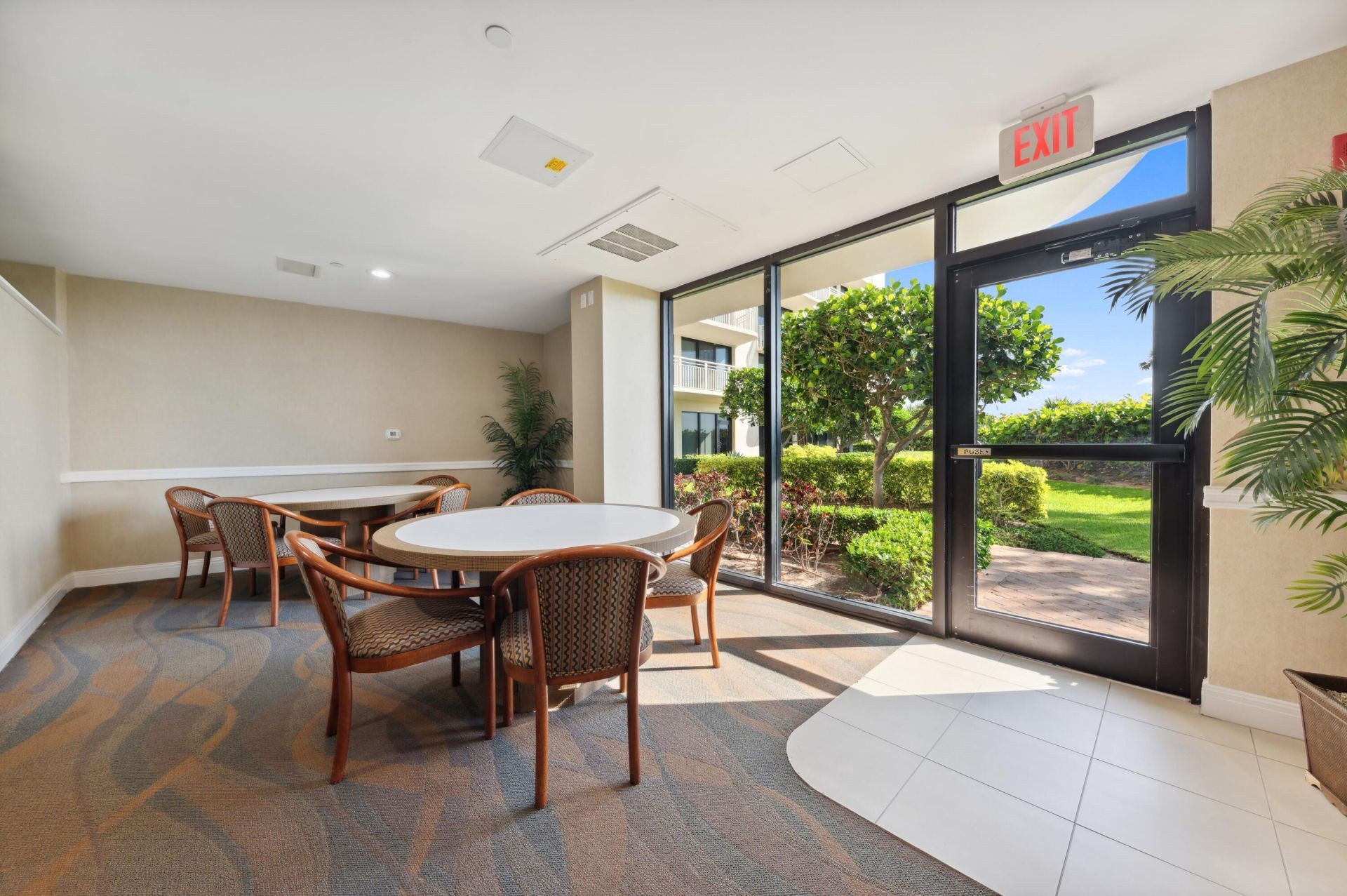 3000 N Ocean Drive, Unit 20-G, Singer Island, FL 33404 Photo