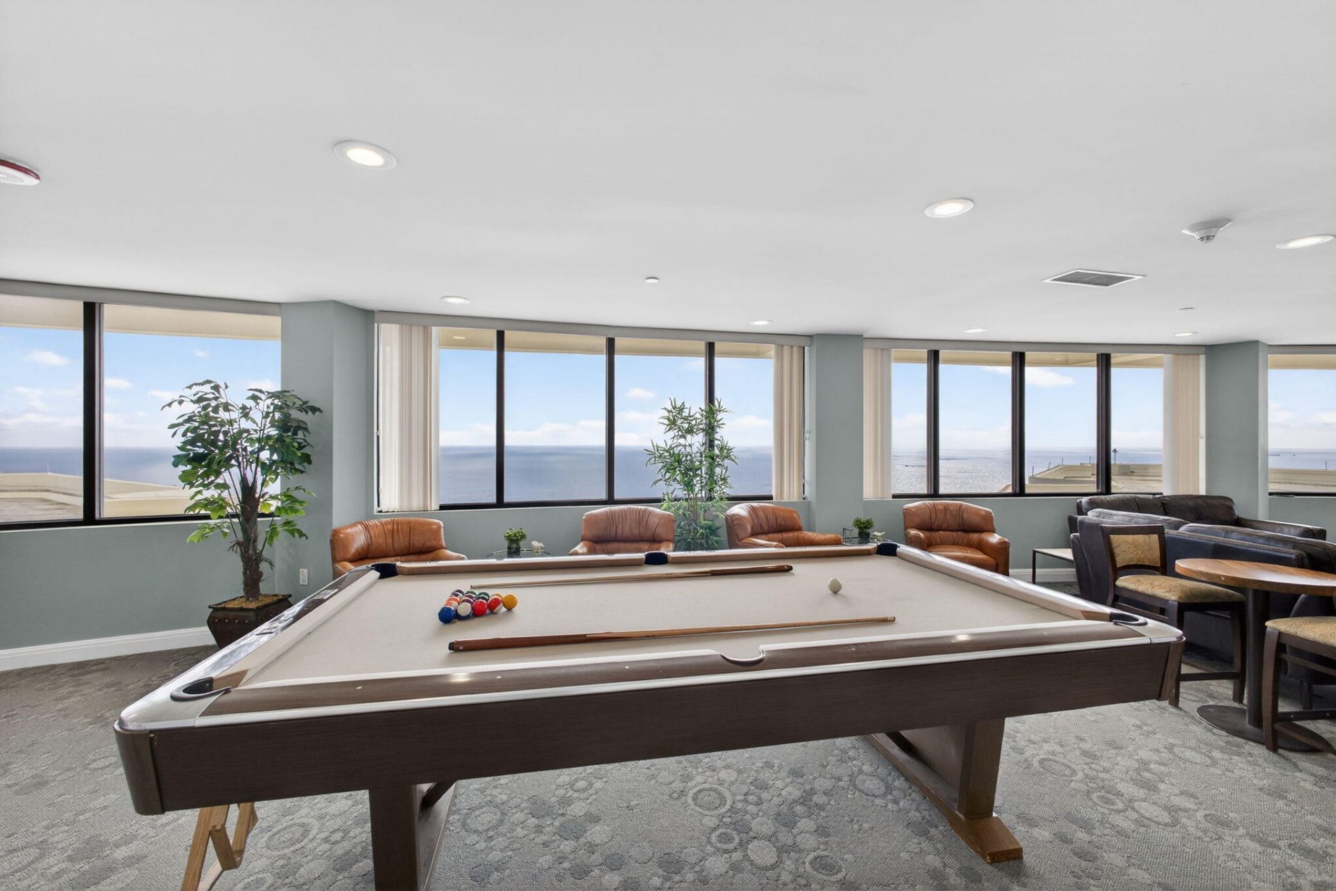 3000 N Ocean Drive, Unit 20-G, Singer Island, FL 33404 Photo