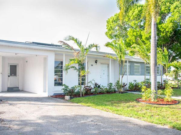 341 HENTHORNE Drive, Palm Springs, FL 33461
