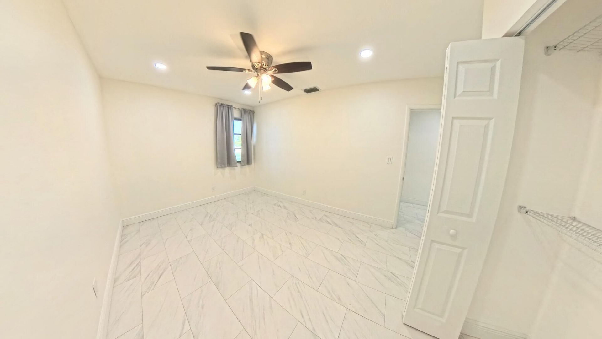 341 Henthorne Drive, Palm Springs, FL 33461 Photo