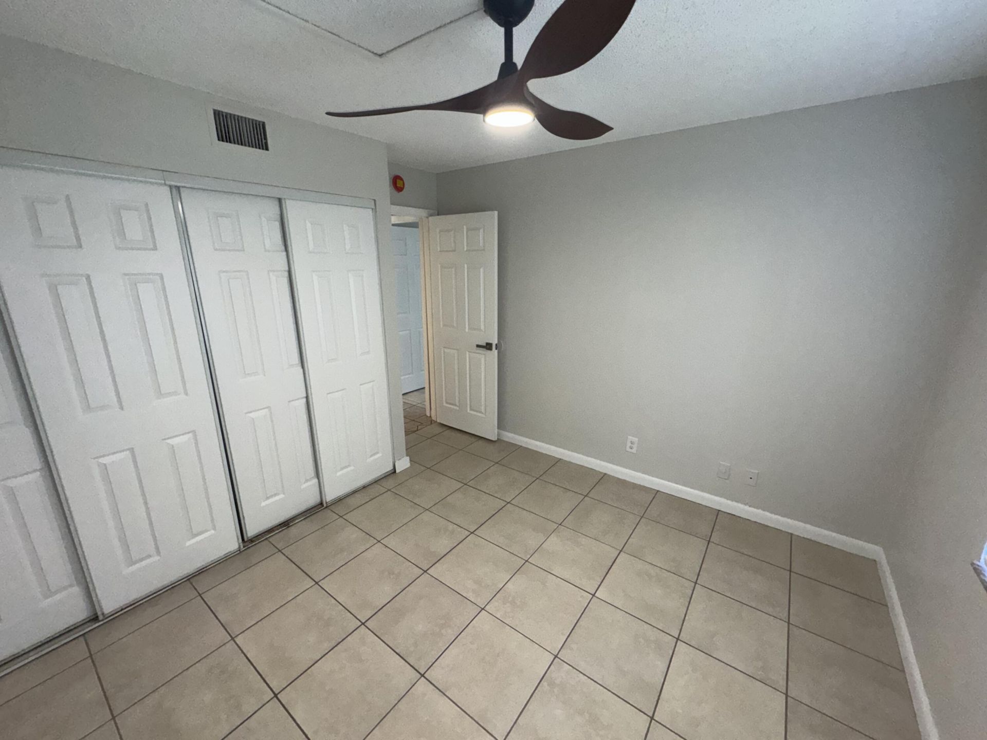 1790 Abbey Road, Unit 102, West Palm Beach, FL 33415 Photo