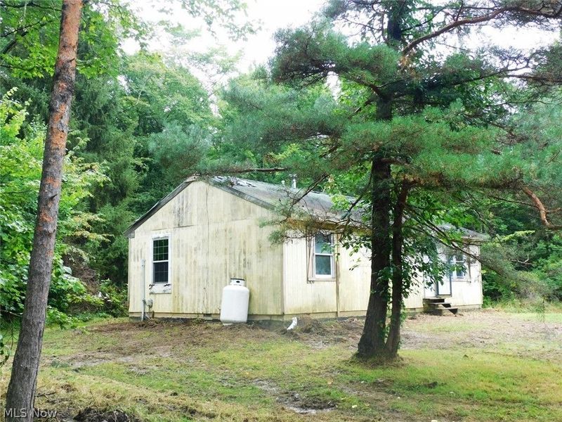 1577 Tompkins Road, Jefferson, OH 44032 Photo 2
