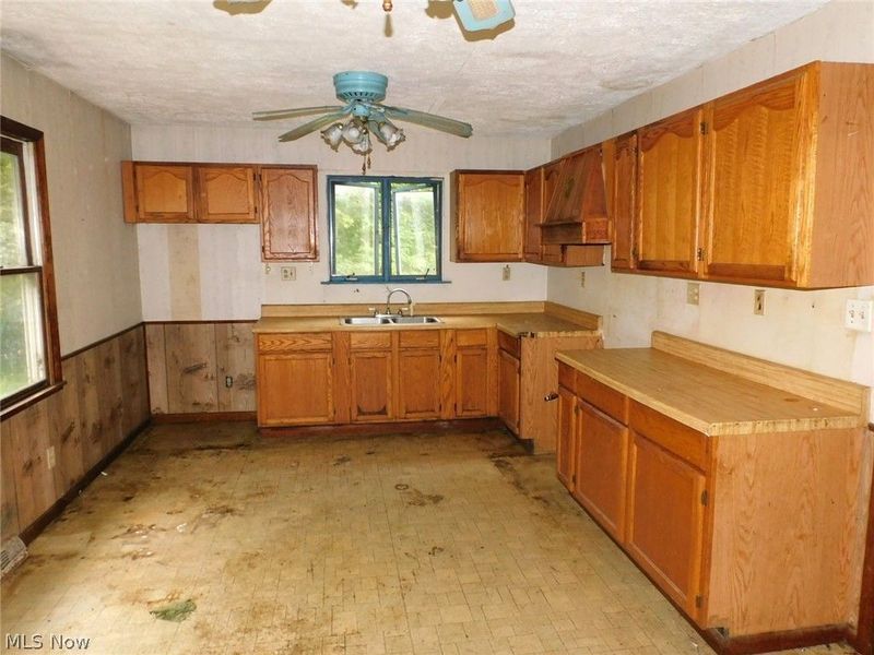 1577 Tompkins Road, Jefferson, OH 44032 Photo 7