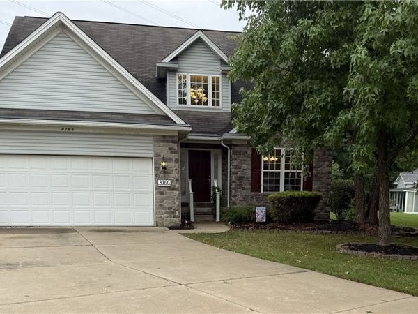 8166 Versailles Place, Macedonia, OH 44056