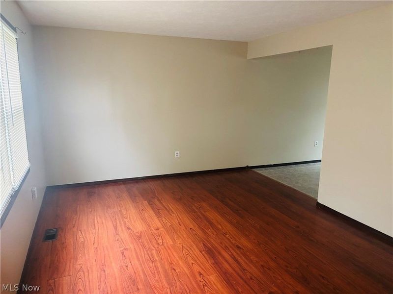 406 Maplebrook Drive, Unit 406, Painesville, OH 44077 Photo 6