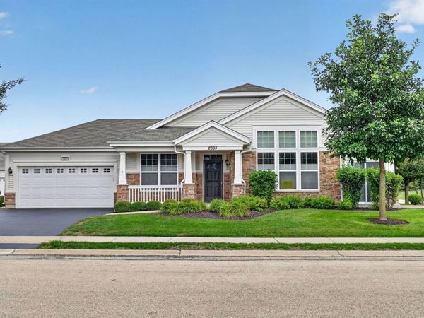 2603 Avondale Circle , Naperville, IL 60564