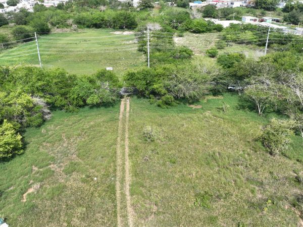KM 4.2 CARR 492 ,, Arecibo, PR 00612