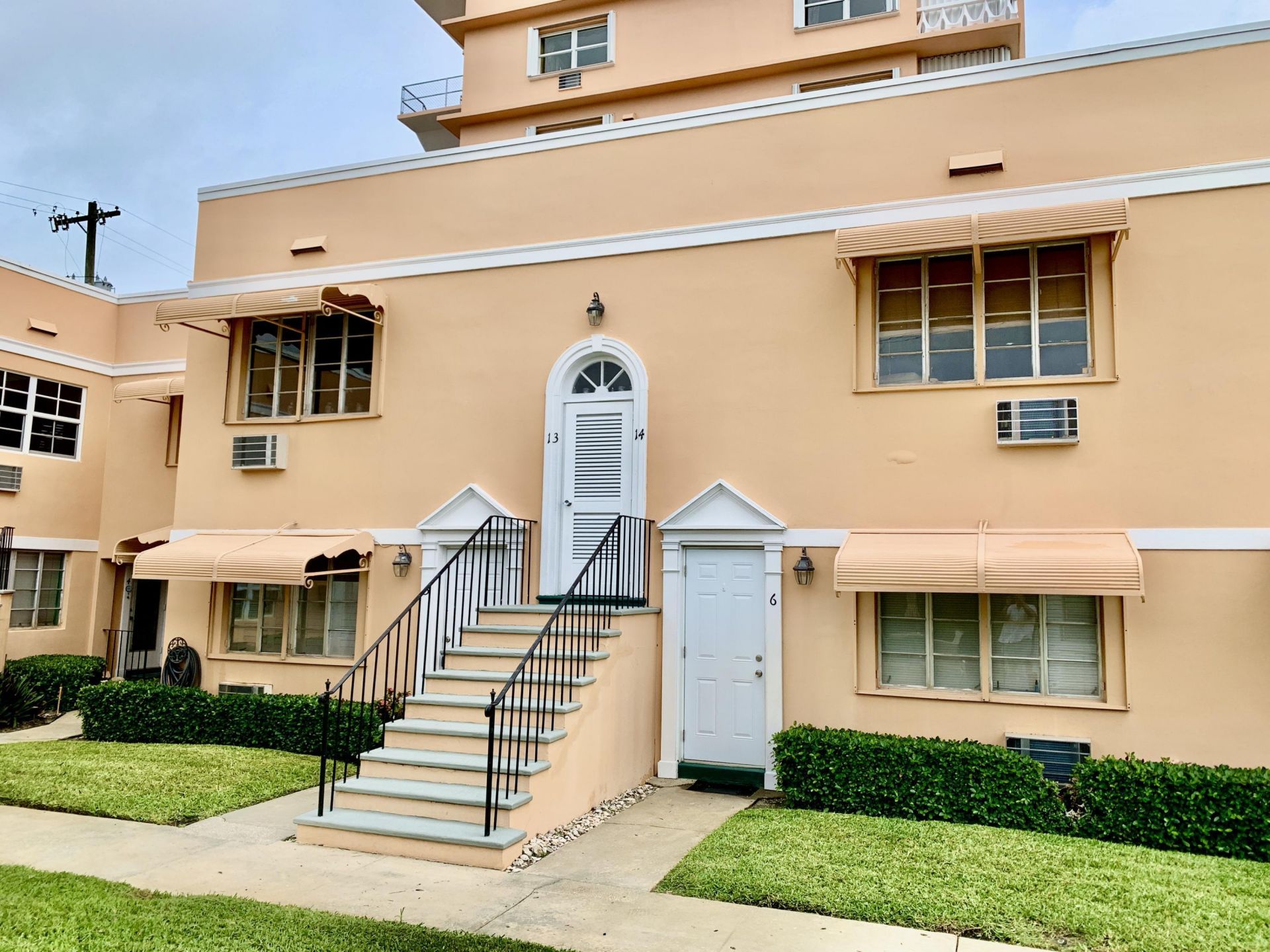 31 S Golfview Road, Unit 14, Lake Worth Beach, FL 33460 Photo