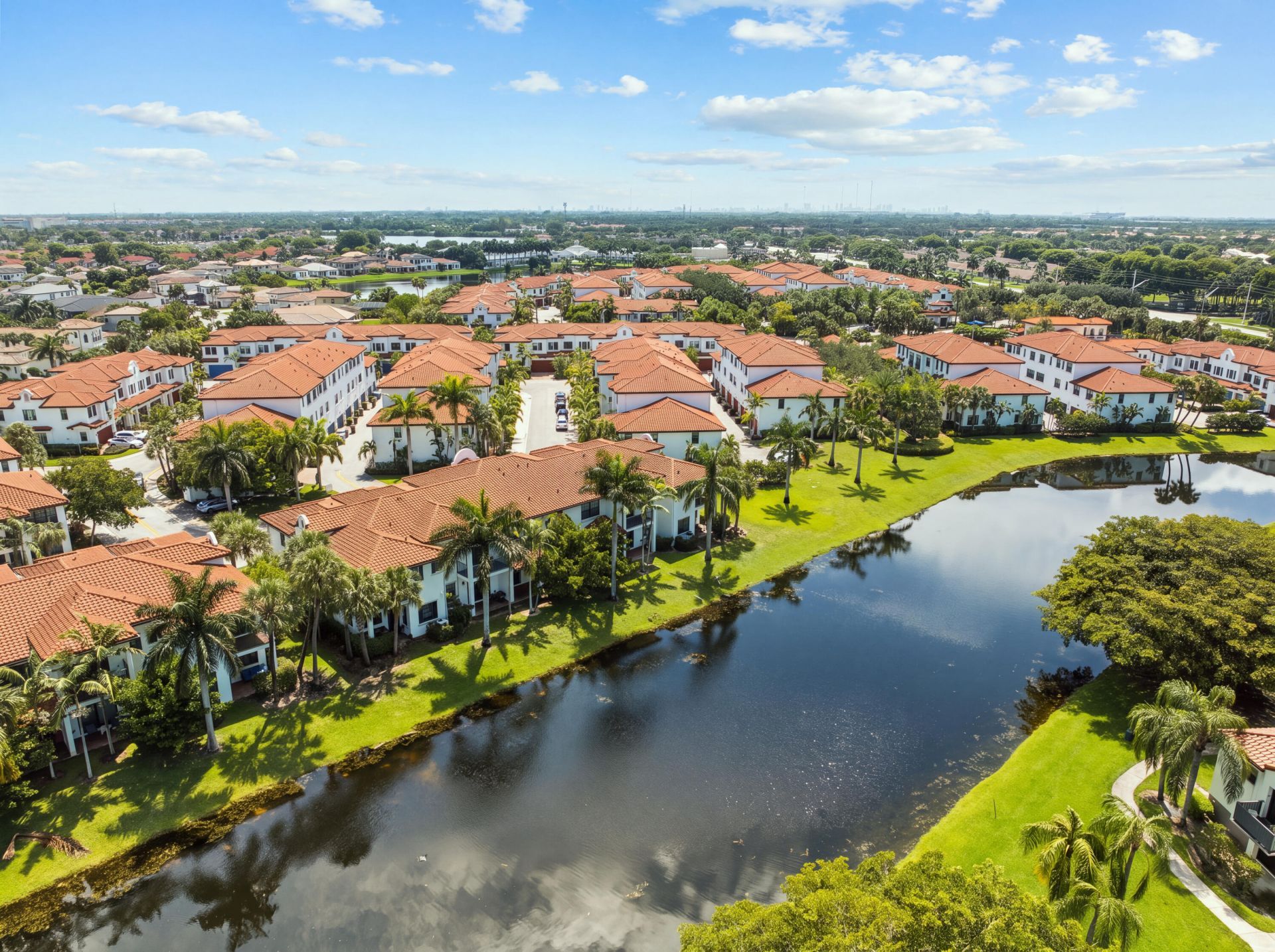 11562 SW 13th Lane, Pembroke Pines, FL 33025 Photo