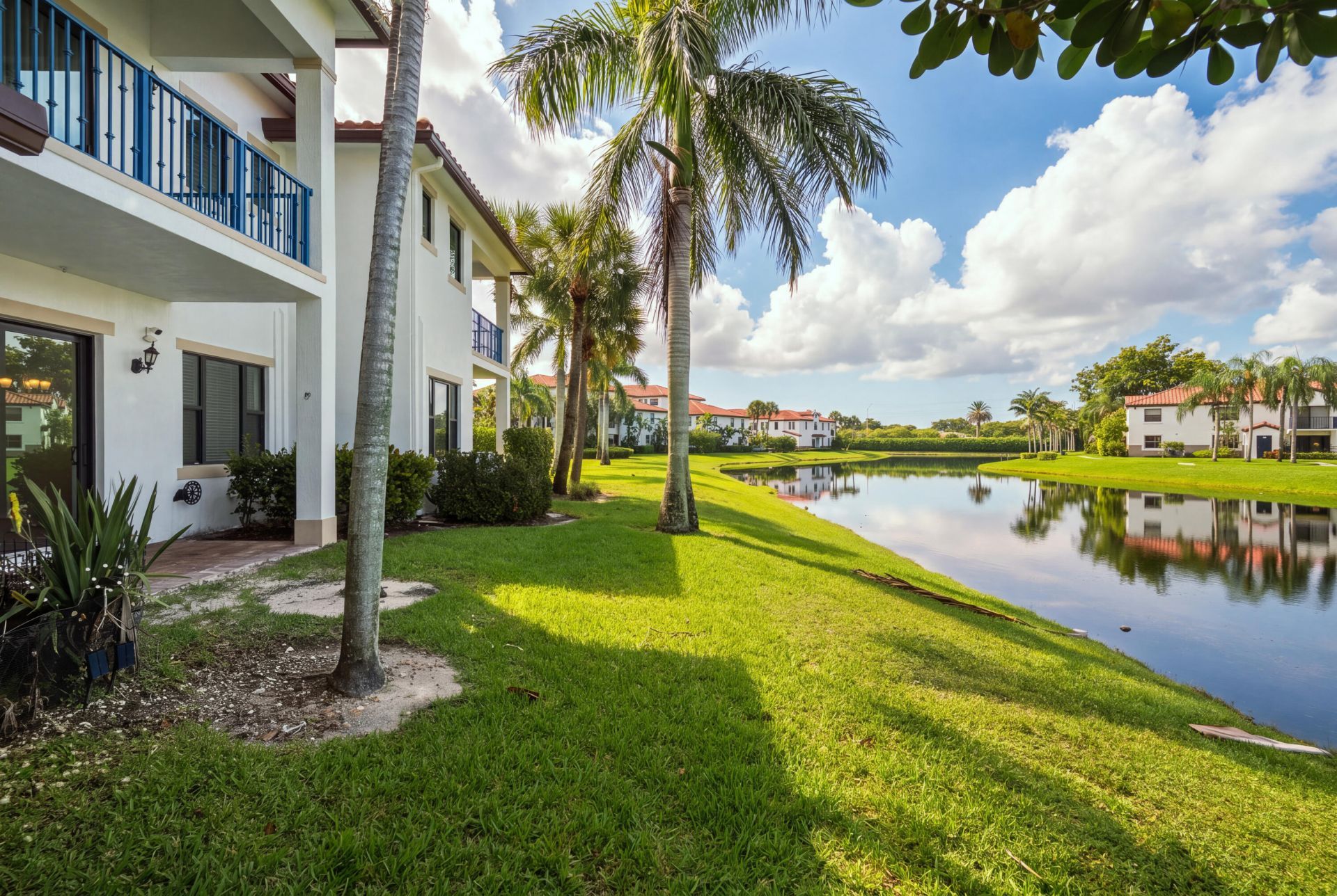 11562 SW 13th Lane, Pembroke Pines, FL 33025 Photo