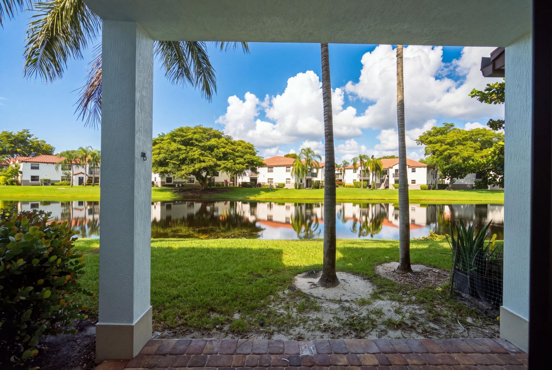 11562 SW 13th Lane, Pembroke Pines, FL 33025 Photo