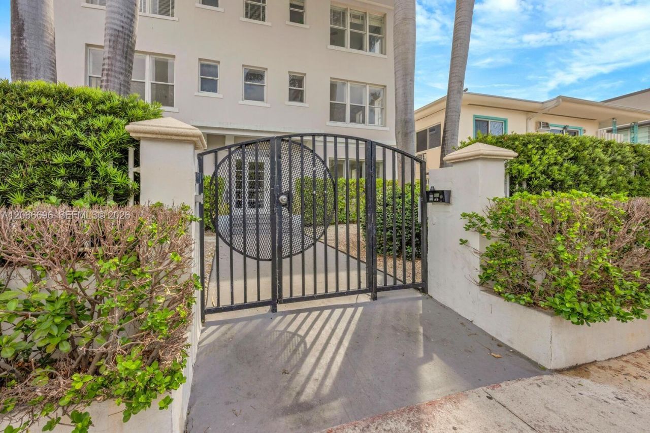 1027 Pennsylvania Ave , Unit 201, Miami Beach, FL 33139 Photo