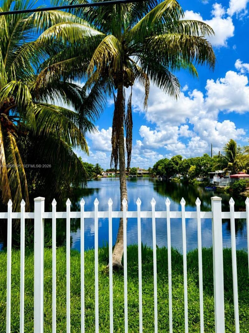 6850 W 14th Ct , Unit 25B, Hialeah, FL 33014 Photo