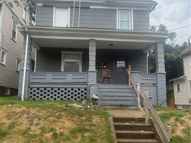 1018 9th Street NW, Canton, OH 44703