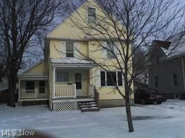 137 Grove Drive , Ashtabula, OH 44004