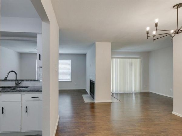 5300 Keller Springs Road, Unit 1057, Dallas, TX 75248