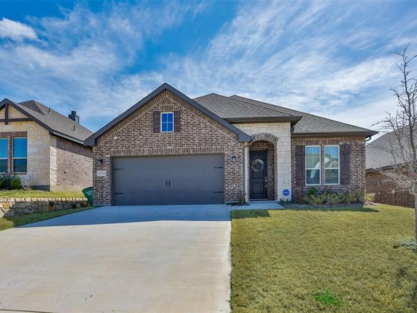 3520 Austin Street, Gainesville, TX 76240