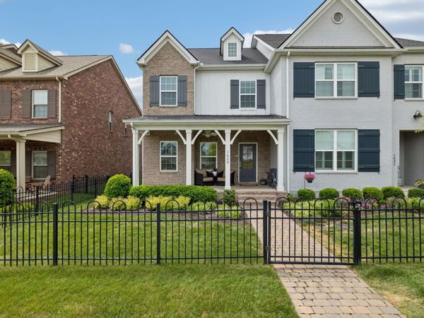 1629 Drakes Creek Rd , Hendersonville, TN 37075