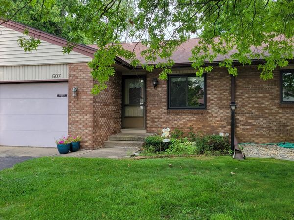 607 Gardenview Drive SW, Unit 131, Byron Center, MI 49315