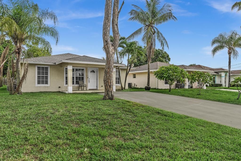 6811 2nd Street, Limestone Creek, FL 33458 Photo