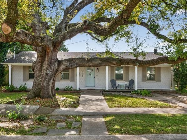 6720 W MAGNOLIA Boulevard , Harahan, LA 70123