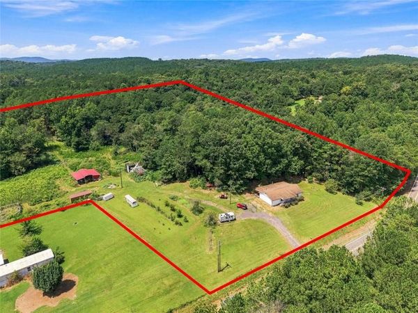 2820 Quarles Road , Rocky Face, GA 30740