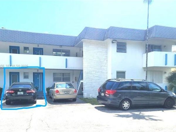 19051 NE 2nd Ave , Unit 1507, Miami, FL 33179
