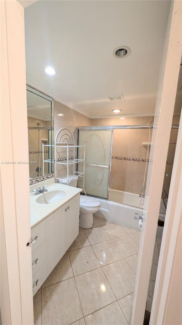 19051 NE 2nd Ave, Unit 1507, Miami, FL 33179 Photo
