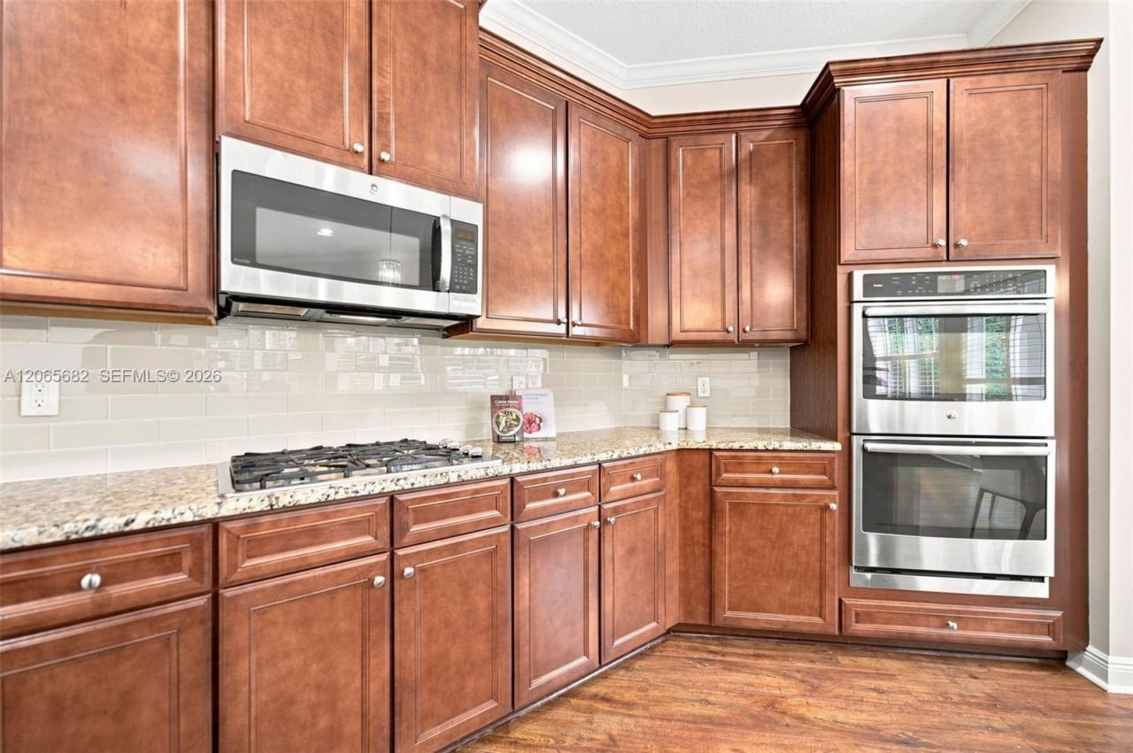 8550 Lakeside Bnd, Parkland, FL 33076 Photo