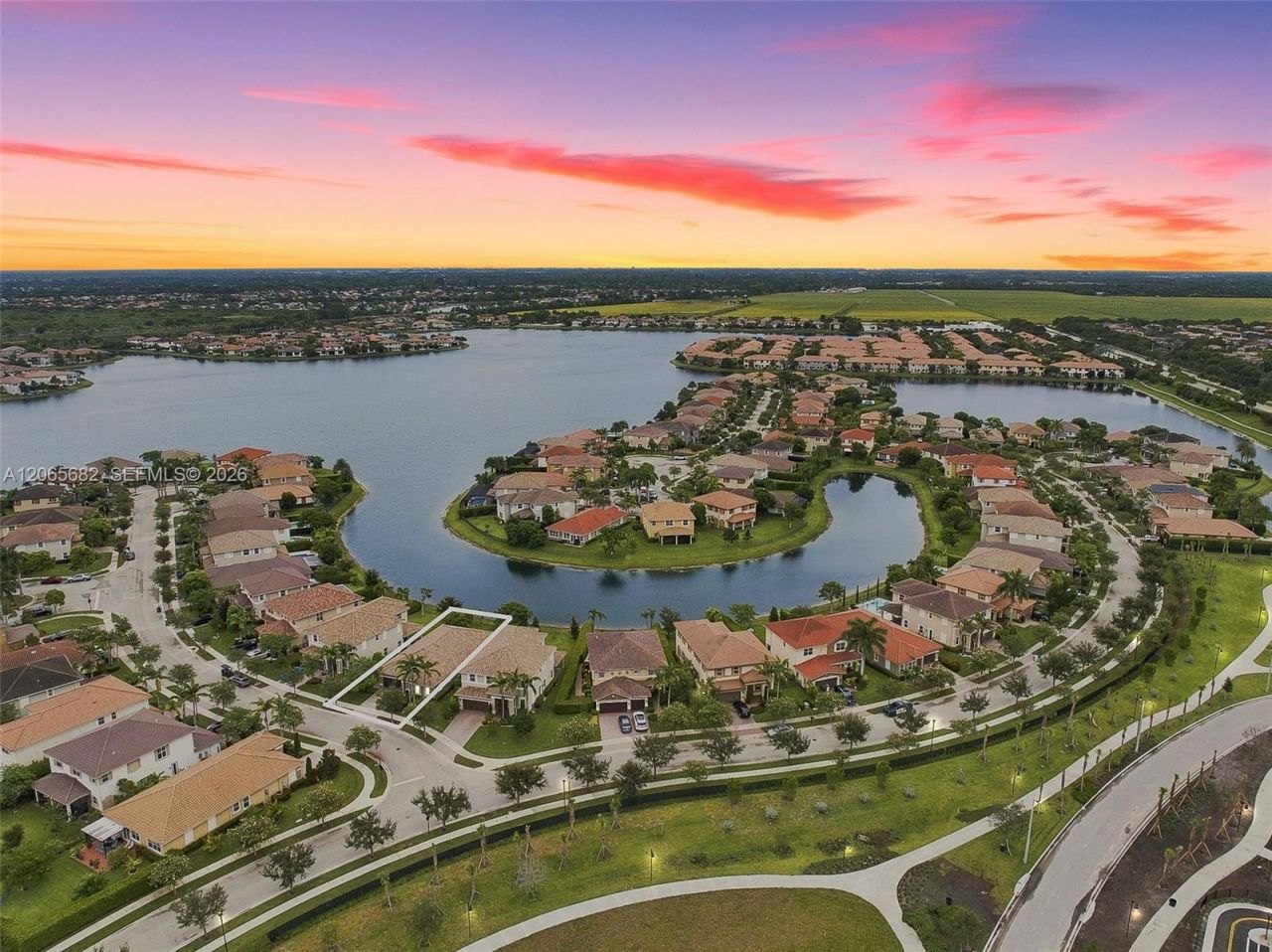 8550 Lakeside Bnd, Parkland, FL 33076 Photo