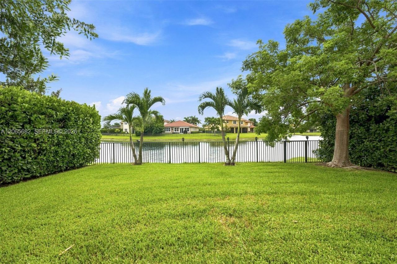 8550 Lakeside Bnd, Parkland, FL 33076 Photo