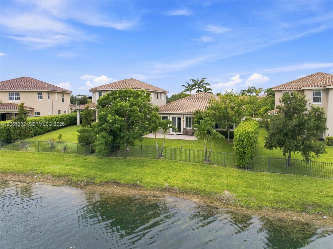 8550 Lakeside Bnd, Parkland, FL 33076 Photo