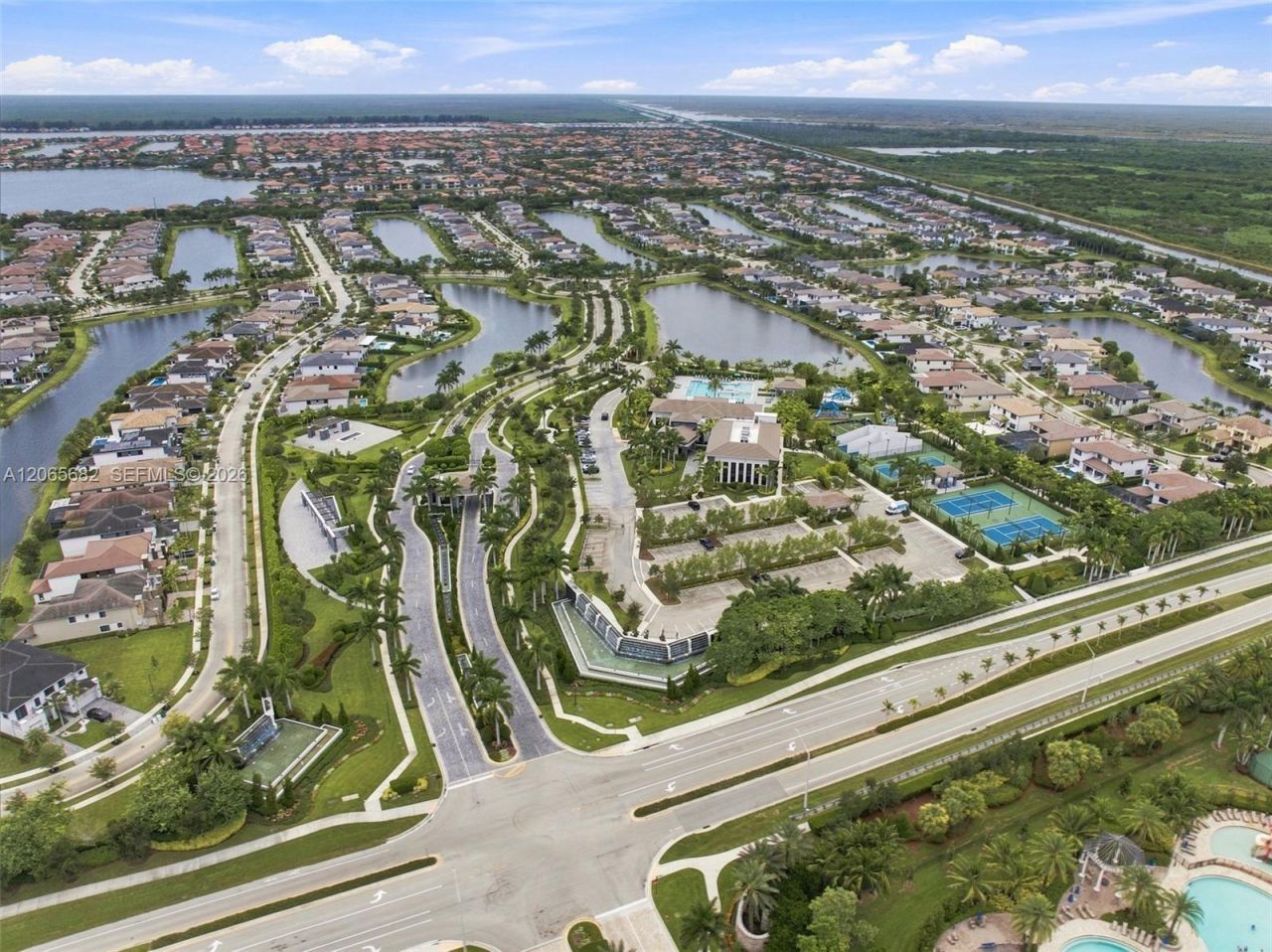 8550 Lakeside Bnd, Parkland, FL 33076 Photo
