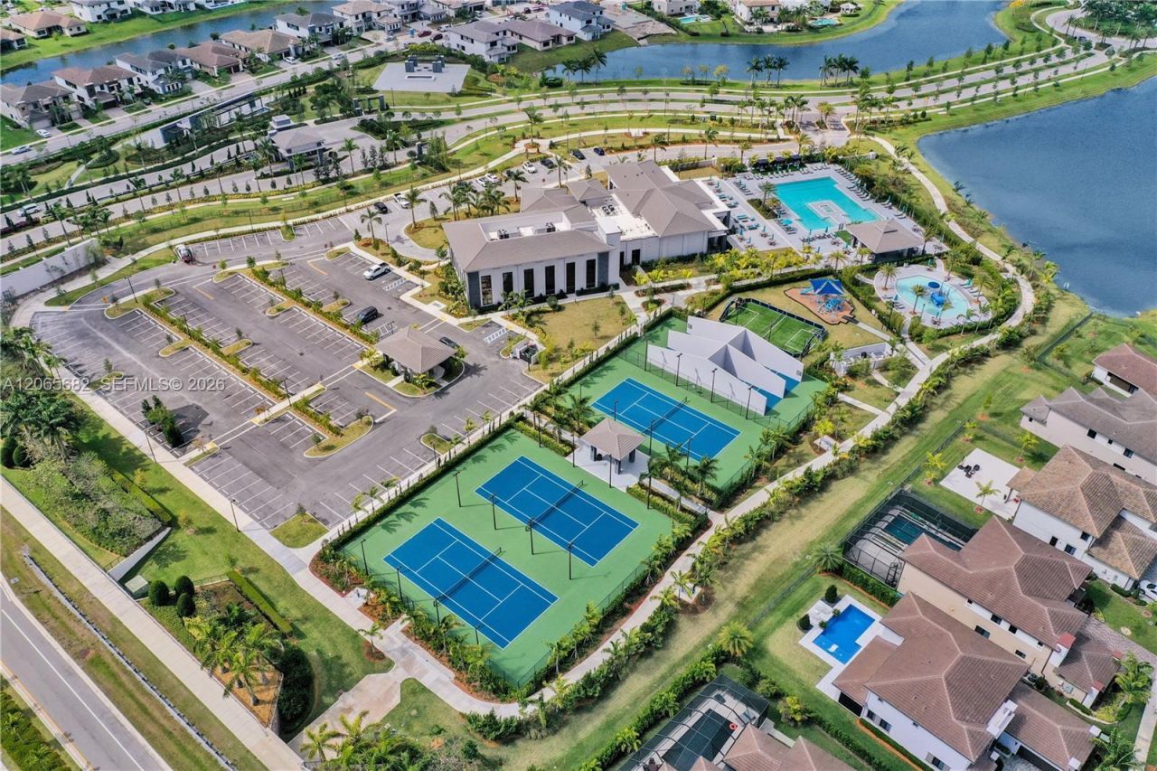 8550 Lakeside Bnd, Parkland, FL 33076 Photo
