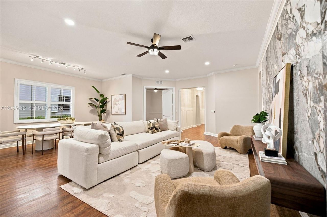 8550 Lakeside Bnd, Parkland, FL 33076 Photo