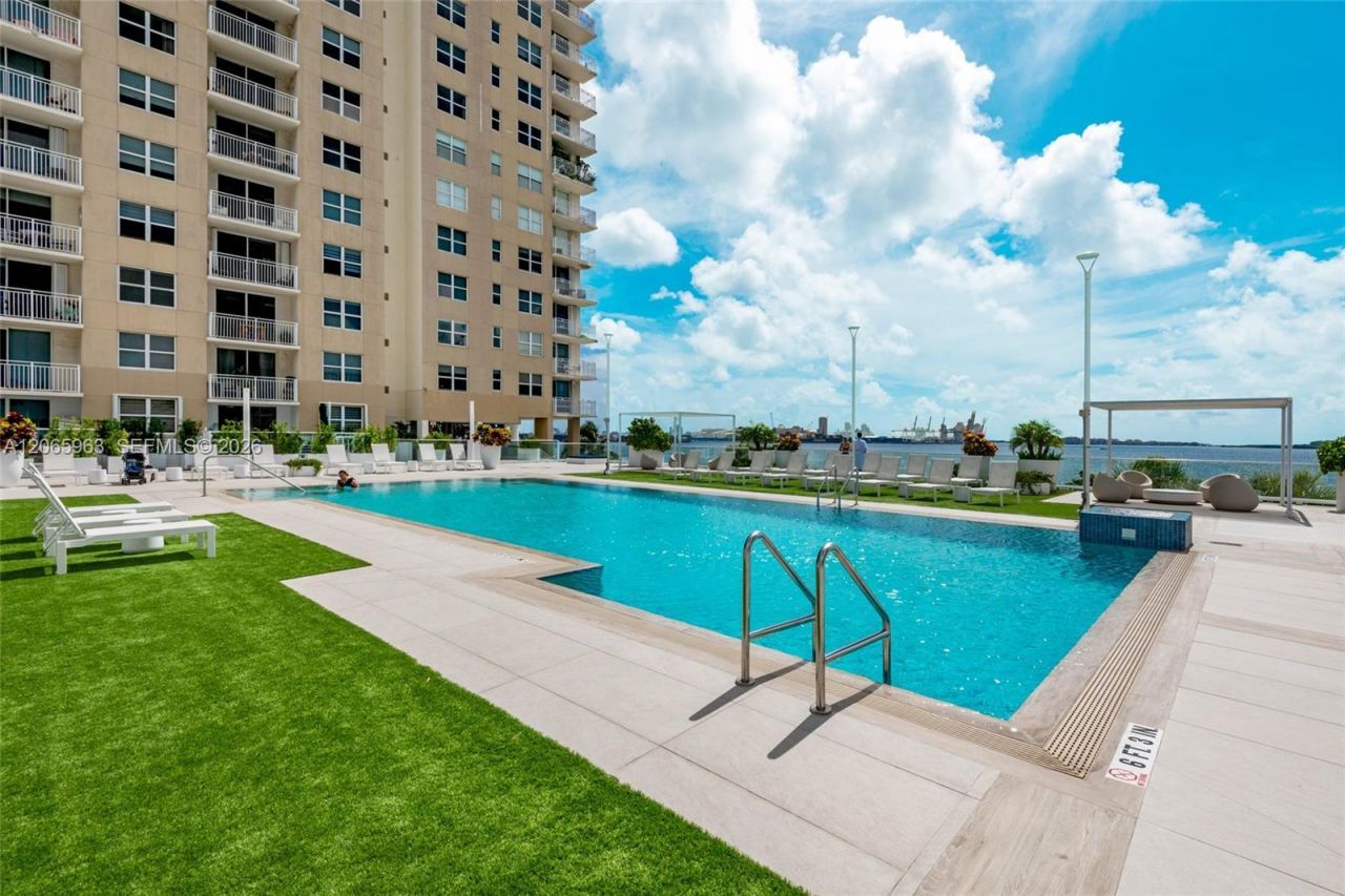 770 Claughton Island Dr , Unit 809, Miami, FL 33131 Photo