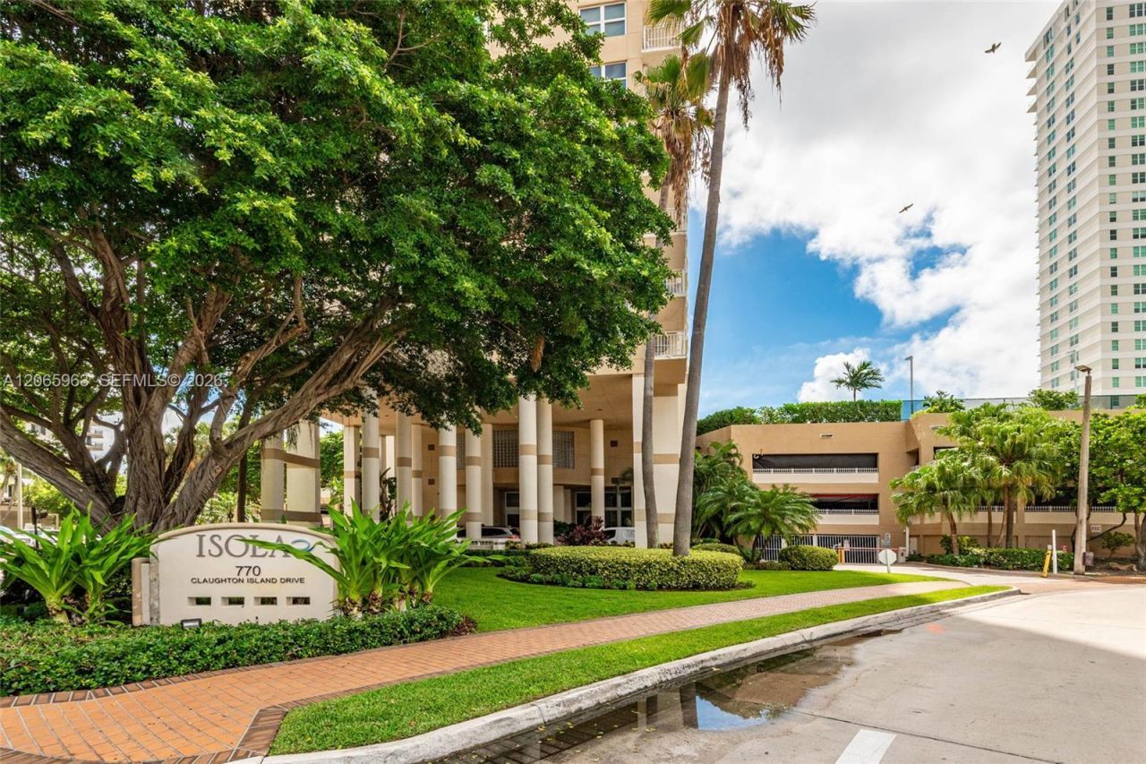 770 Claughton Island Dr , Unit 809, Miami, FL 33131 Photo