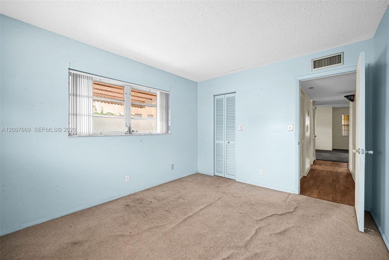 5300 Washington St, Unit R110, Hollywood, FL 33021 Photo