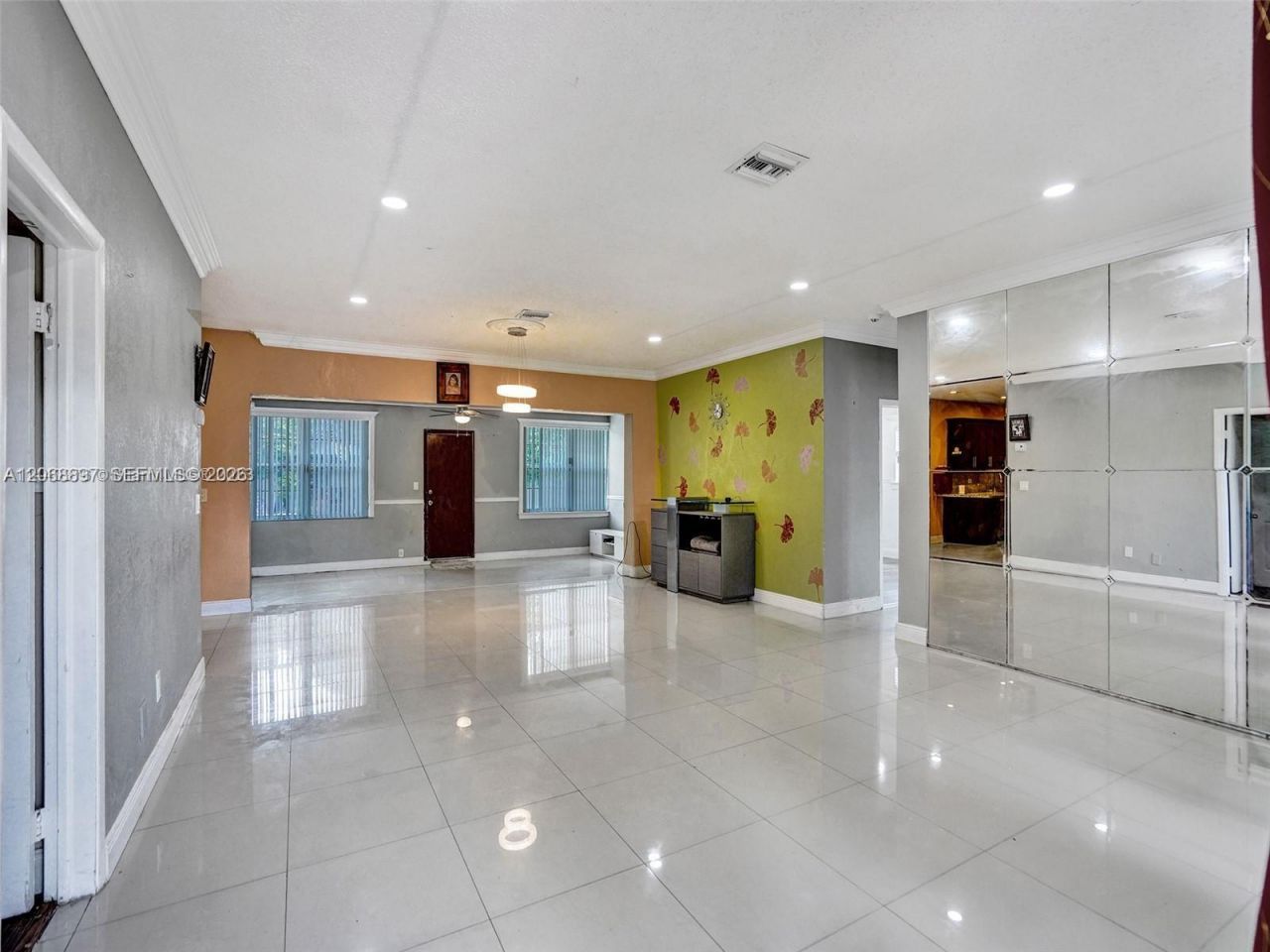 1161 NE 202nd St , Miami, FL 33179 Photo