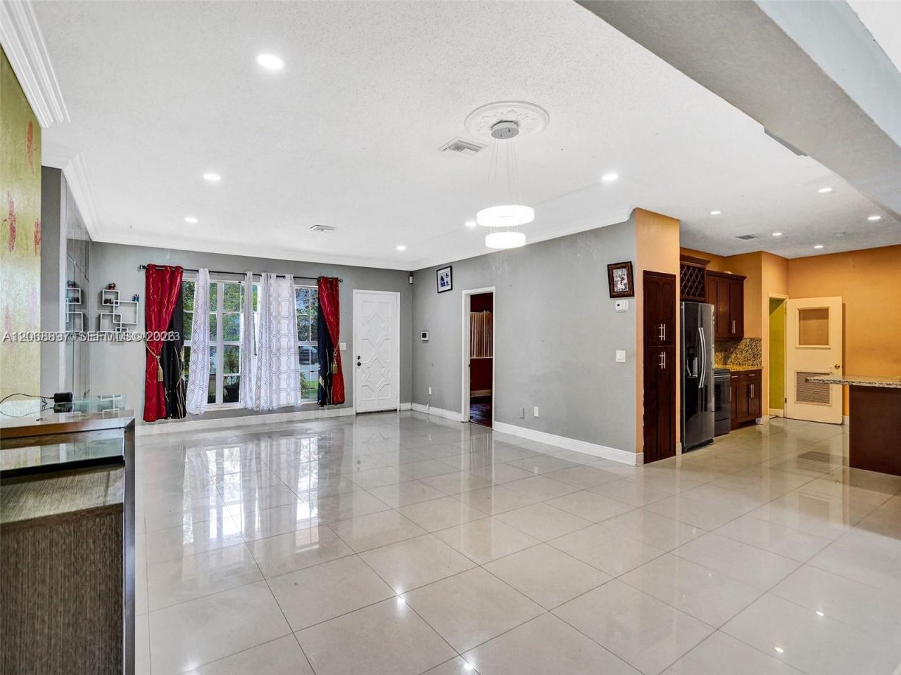 1161 NE 202nd St , Miami, FL 33179 Photo