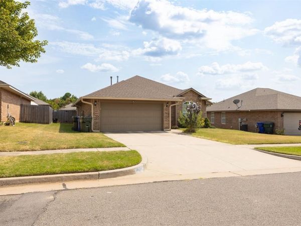 9408 Pear Street, Oklahoma City, OK 73130