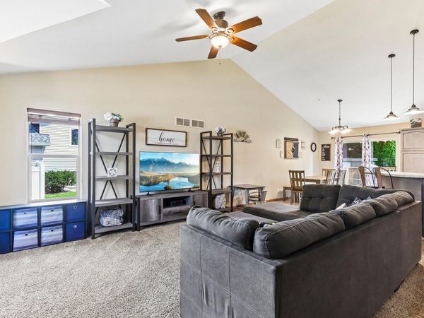 808 Hanksfield Place, Prairie du Sac, WI 53578