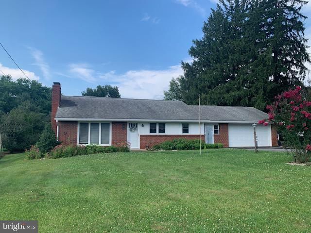 1006 LINCOLN WAY EAST , MCCONNELLSBURG, PA 17233