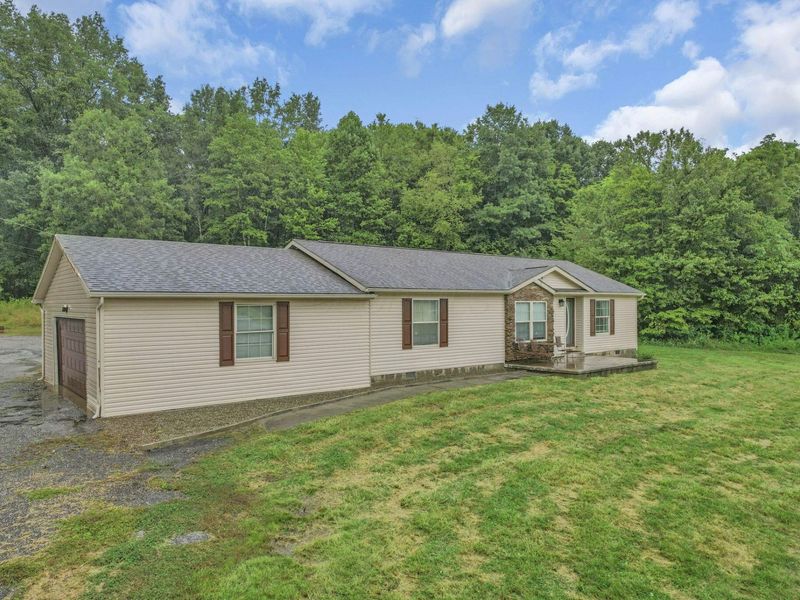 14090 Glenwood Road, Cumberland, OH 43732 Photo 2