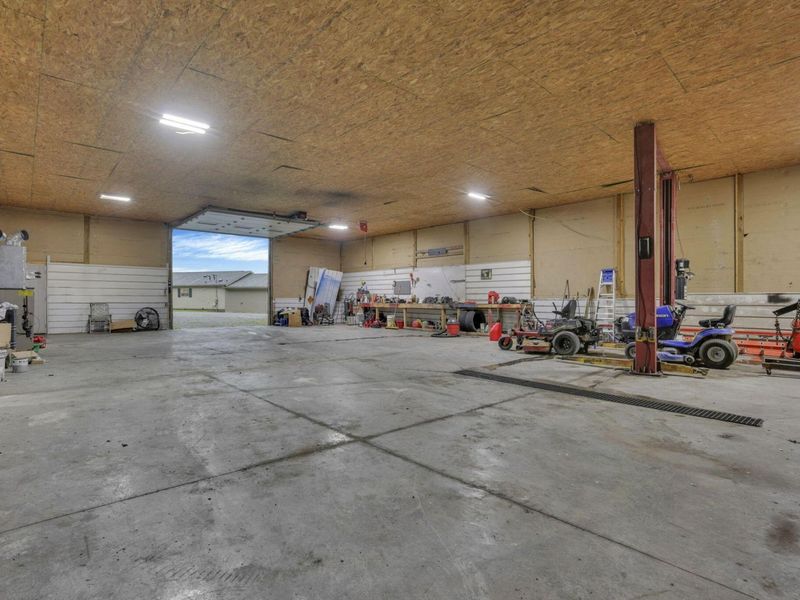 14090 Glenwood Road, Cumberland, OH 43732 Photo 36